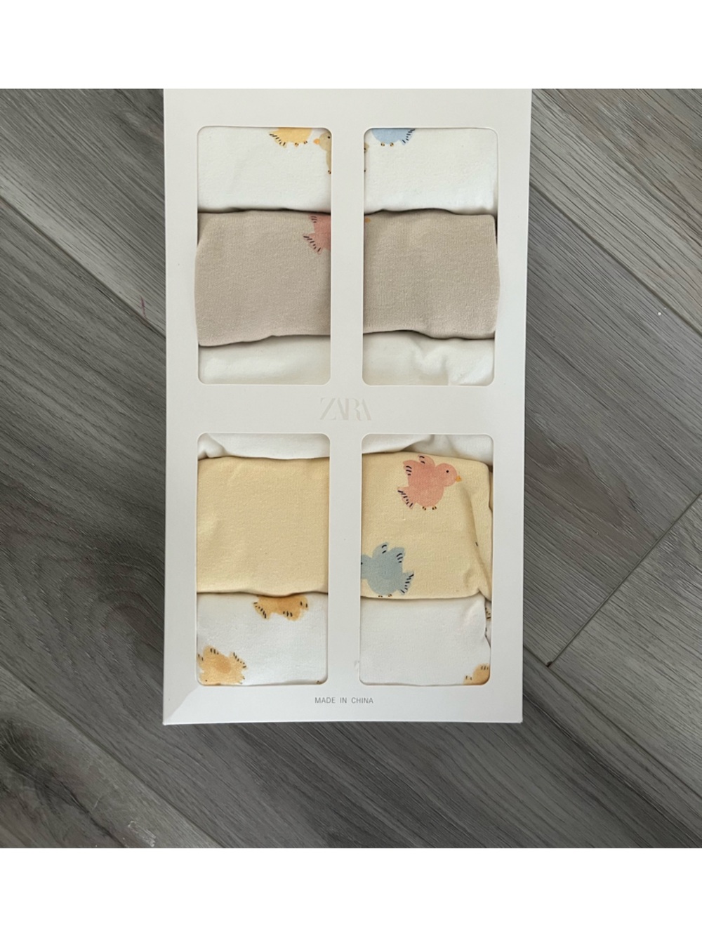 Zara Baby Neutral Bodysuit Set in White, Beige, Yellow